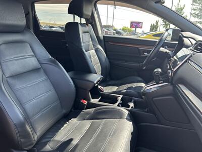 2017 Honda CR-V Touring   - Photo 20 - Edmonton, AB T5L 4H5
