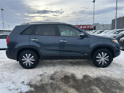 2011 Kia Sorento LX | All Wheel Drive | Heated Seats |   - Photo 4 - Edmonton, AB T5S 1R1