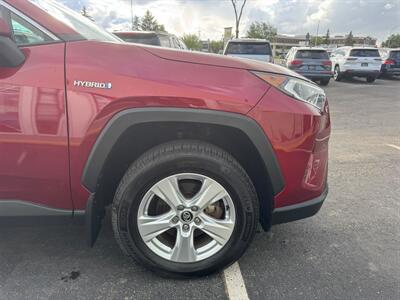 2020 Toyota RAV4 Hybrid XLE - Photo 10 - Edmonton, AB T5L 4H5