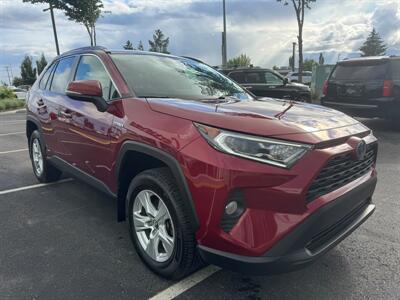 2020 Toyota RAV4 Hybrid XLE - Photo 3 - Edmonton, AB T5L 4H5