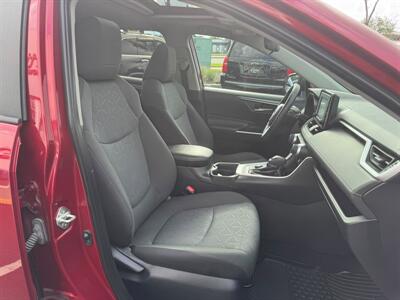 2020 Toyota RAV4 Hybrid XLE - Photo 22 - Edmonton, AB T5L 4H5