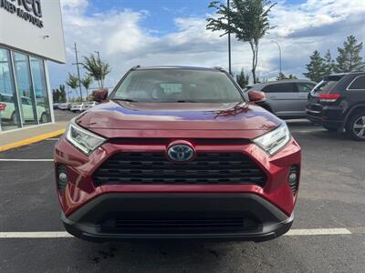 2020 Toyota RAV4 Hybrid XLE - Photo 2 - Edmonton, AB T5L 4H5