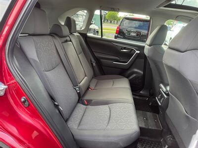 2020 Toyota RAV4 Hybrid XLE - Photo 21 - Edmonton, AB T5L 4H5
