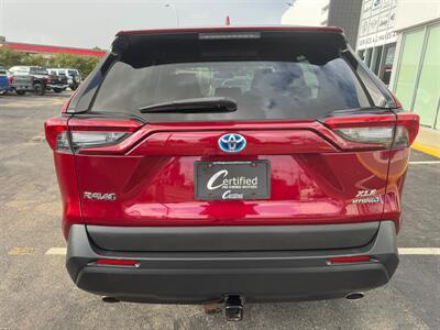 2020 Toyota RAV4 Hybrid XLE - Photo 7 - Edmonton, AB T5L 4H5