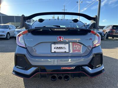 2019 Honda Civic Type R | Reverse Camera | Full Service   - Photo 5 - Edmonton, AB T5S 1R1