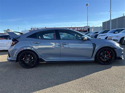 2019 Honda Civic Type R | Reverse Camera | Full Service   - Photo 3 - Edmonton, AB T5S 1R1