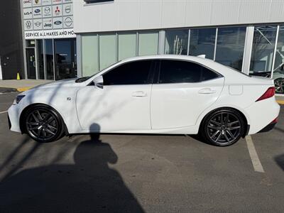 2019 Lexus IS 300   - Photo 8 - Edmonton, AB T5L 4H5