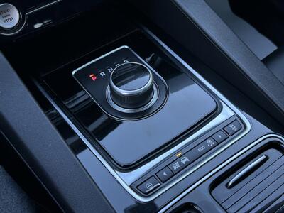 2020 Jaguar F-PACE 25t Premium   - Photo 18 - Edmonton, AB T5L 4H5