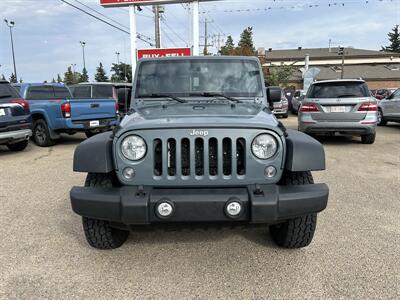 2014 Jeep Wrangler Unlimited Rubicon | LOALDED | BACKUP CAMERA |   - Photo 2 - Edmonton, AB T5S 1R1