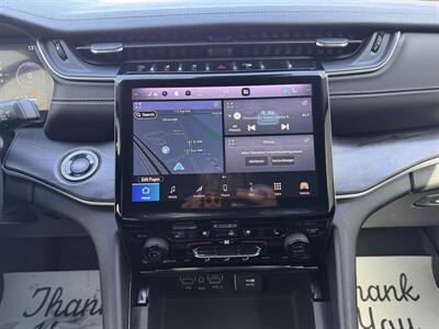 2023 Jeep Grand Cherokee Limited   - Photo 18 - Edmonton, AB T5L 4H5