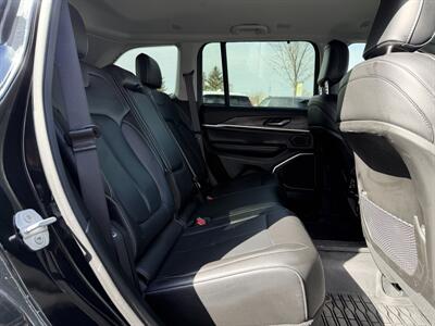 2023 Jeep Grand Cherokee Limited   - Photo 26 - Edmonton, AB T5L 4H5