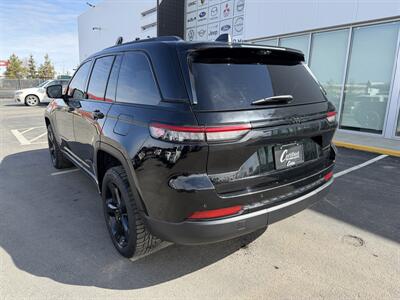 2023 Jeep Grand Cherokee Limited   - Photo 7 - Edmonton, AB T5L 4H5
