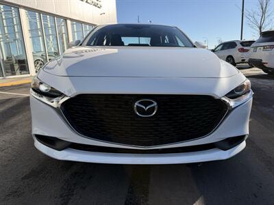 2021 Mazda Mazda3 GX - Photo 2 - Edmonton, AB T5L 4H5