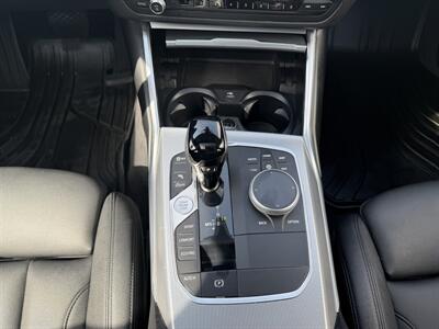 2019 BMW 3 Series 330i xDrive - Photo 17 - Edmonton, AB T5L 4H5