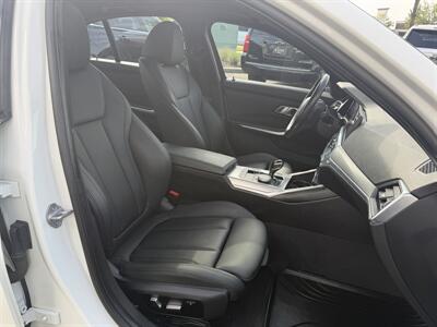 2019 BMW 3 Series 330i xDrive - Photo 24 - Edmonton, AB T5L 4H5