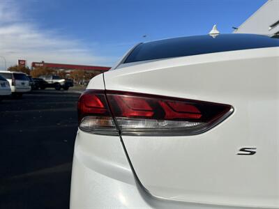 2018 Hyundai SONATA GL   - Photo 11 - Edmonton, AB T5L 4H5