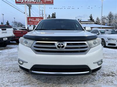 2011 Toyota Highlander Command Start | Backup Camera | Heated Seats |   - Photo 2 - Edmonton, AB T5S 1R1