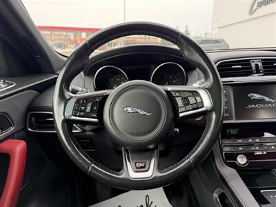 2017 Jaguar F-PACE S   - Photo 18 - Edmonton, AB T5L 4H5