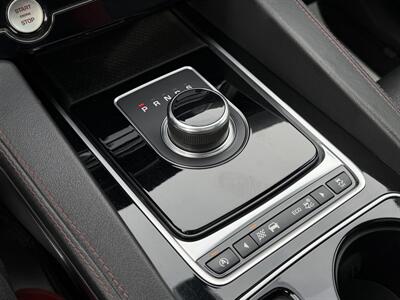 2017 Jaguar F-PACE S   - Photo 21 - Edmonton, AB T5L 4H5