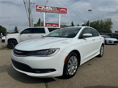 2015 Chrysler 200 LX | 28,000 KM | AUTOMATIC   - Photo 1 - Edmonton, AB T5S 1R1