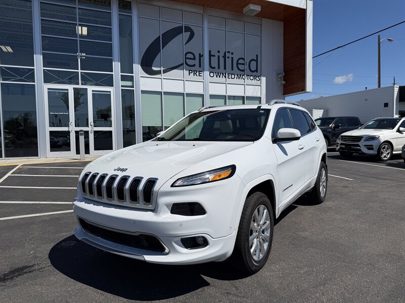 2017 Jeep Cherokee Overland   - Photo 1 - Edmonton, AB T5L 4H5