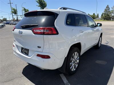 2017 Jeep Cherokee Overland - Photo 5 - Edmonton, AB T5L 4H5