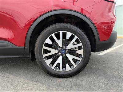 2020 Ford Escape SEL - Photo 9 - Edmonton, AB T5L 4H5