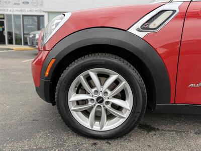 2013 MINI Countryman Cooper S ALL4 - Photo 9 - Edmonton, AB T5L 4H5