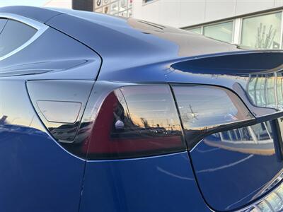 2020 Tesla Model 3 Standard Range Plus   - Photo 11 - Edmonton, AB T5L 4H5