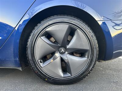 2020 Tesla Model 3 Standard Range Plus   - Photo 10 - Edmonton, AB T5L 4H5