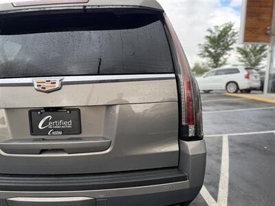2019 Cadillac Escalade Platinum - Photo 13 - Edmonton, AB T5L 4H5