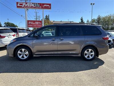 2019 Toyota Sienna LE Mobility 7-Passenger   - Photo 8 - Edmonton, AB T5S 1R1