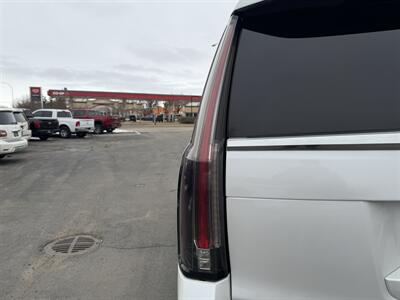 2019 Cadillac Escalade Luxury   - Photo 12 - Edmonton, AB T5L 4H5