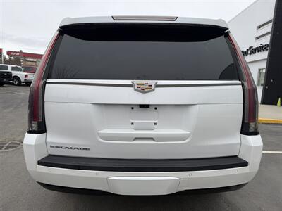 2019 Cadillac Escalade Luxury   - Photo 6 - Edmonton, AB T5L 4H5