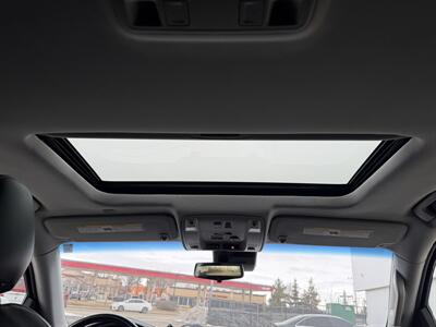2019 Cadillac Escalade Luxury   - Photo 16 - Edmonton, AB T5L 4H5