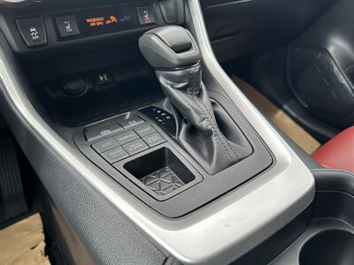 2019 Toyota RAV4 XLE Premium   - Photo 12 - Edmonton, AB T5L 4H5