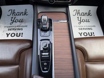 2018 Volvo XC60 T8 eAWD Inscription   - Photo 18 - Edmonton, AB T5L 4H5