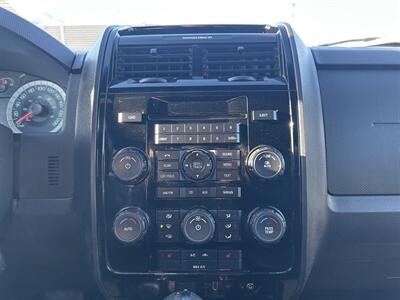 2010 Ford Escape Limited | Loaded | Sunroof | Heated Seats |   - Photo 11 - Edmonton, AB T5S 1R1