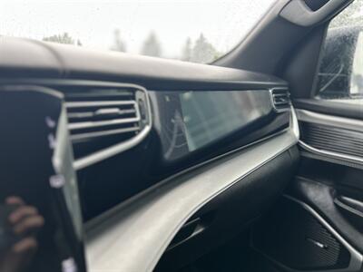 2023 Jeep Wagoneer Series II   - Photo 17 - Edmonton, AB T5L 4H5