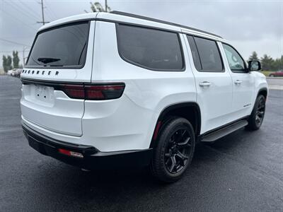 2023 Jeep Wagoneer Series II   - Photo 5 - Edmonton, AB T5L 4H5