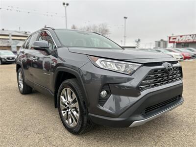 2019 Toyota RAV4 Limited   - Photo 3 - Edmonton, AB T5S 1R1