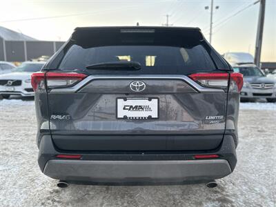 2019 Toyota RAV4 Limited | Loaded | Backup Cam | Navigation |   - Photo 6 - Edmonton, AB T5S 1R1