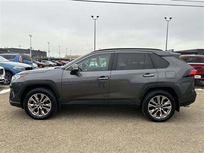 2019 Toyota RAV4 Limited   - Photo 8 - Edmonton, AB T5S 1R1