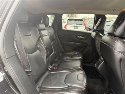 2015 Jeep Cherokee Trailhawk   - Photo 15 - Edmonton, AB T5L 4H5