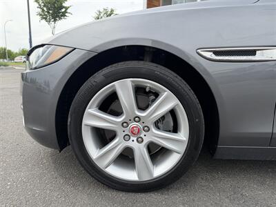 2018 Jaguar XE 25t Premium - Photo 9 - Edmonton, AB T5L 4H5