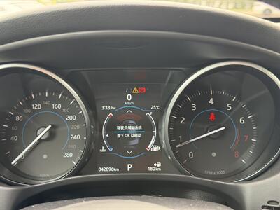 2018 Jaguar XE 25t Premium - Photo 12 - Edmonton, AB T5L 4H5