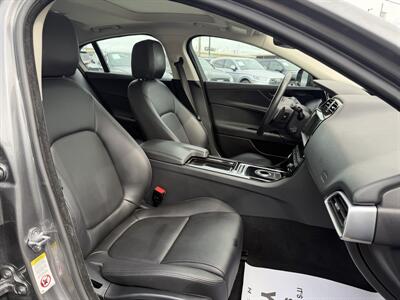 2018 Jaguar XE 25t Premium - Photo 20 - Edmonton, AB T5L 4H5