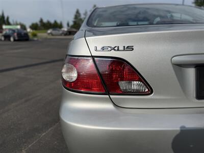2003 Lexus ES 300 - Photo 12 - Edmonton, AB T5L 4H5