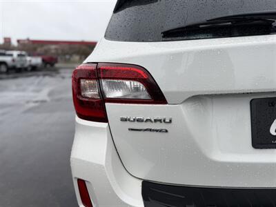 2015 Subaru Outback 3.6R Limited Package   - Photo 11 - Edmonton, AB T5L 4H5