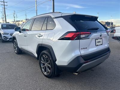 2022 Toyota RAV4 Hybrid Limited   - Photo 6 - Edmonton, AB T5S 1R1